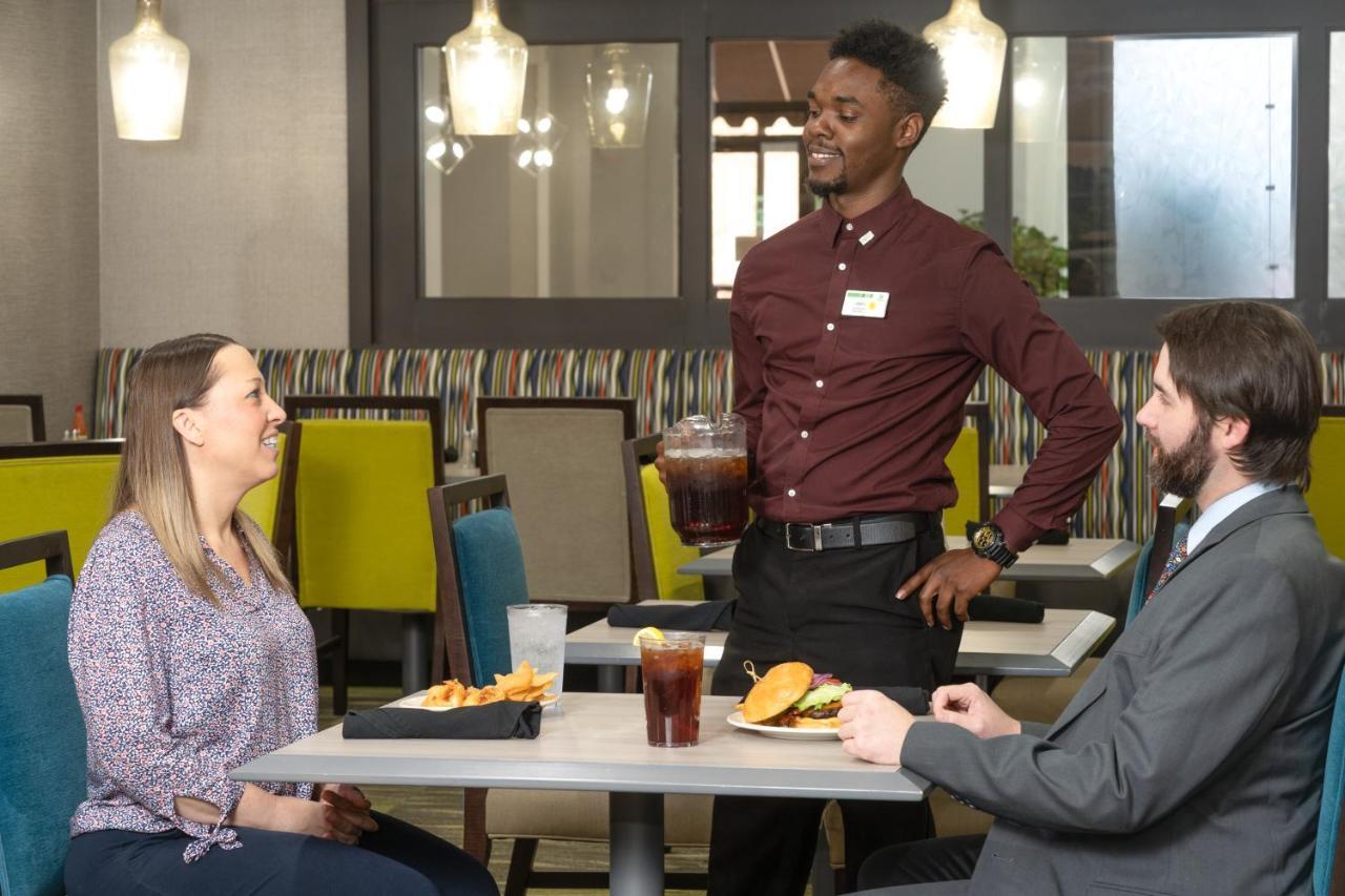 Holiday Inn Huntsville - Research Park By Ihg Luaran gambar